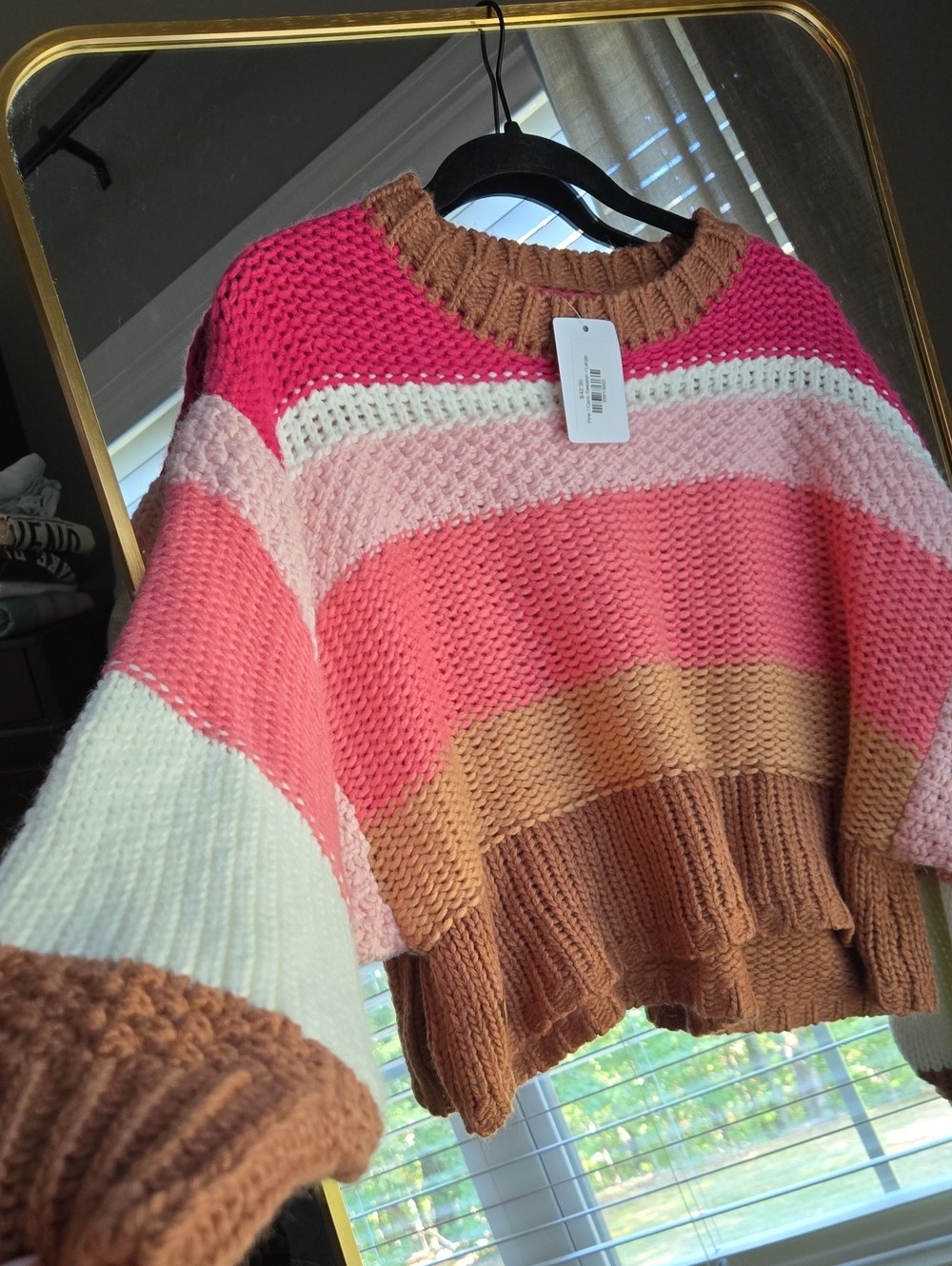 NWT Cropped Sweater Simply Southern L - Picture 2 of 9